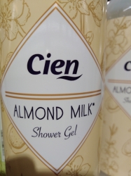 Cien sprchový gel mandlové mléko 300ml 